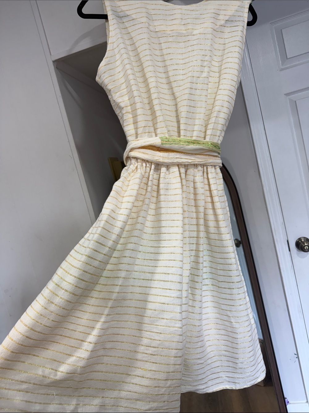Ethiopian Dress. Cream Dress with Green & Gold Stripes - Picture 3 of 8